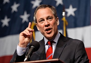 york attorney general new york attorney general eric schneiderman misleading reviews