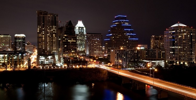 AT&T to bring 300Mbps fiber to Austin this year, gigabit by 'mid-2014'