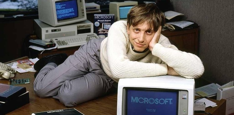 Microsoft investors seek fresh leadership, want Bill Gates out as chairman