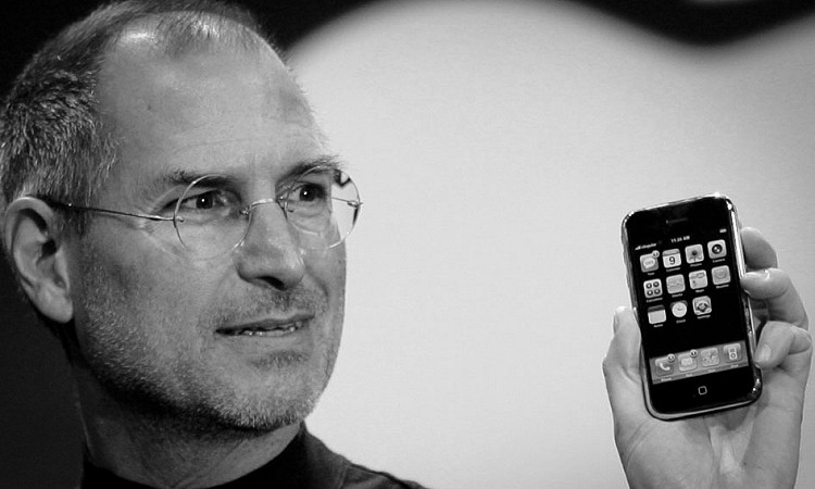 steve jobs iphone