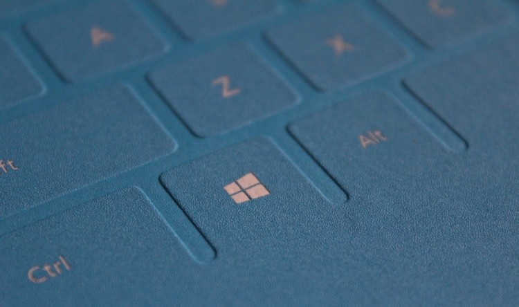 neowin microsoft surface editorial microsoft surface tablet windows 8