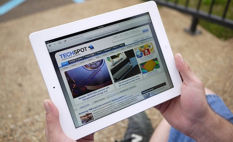 iPad with higher pixel density, ultra-thin MacBook with Retina Display expected in 2014