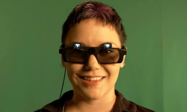 Two former Valve employees bring augmented reality glasses to Kickstarter