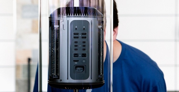 New Mac Pro for content creation professionals ships this December starting at $2,999