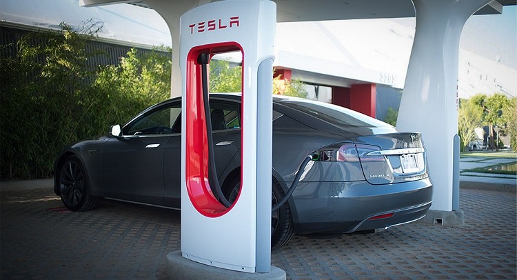 Tesla's West Coast Supercharger Corridor now open, drive from San Diego to Vancouver for free