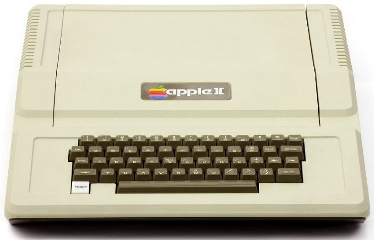 Computer History Museum publishes Apple II DOS source code