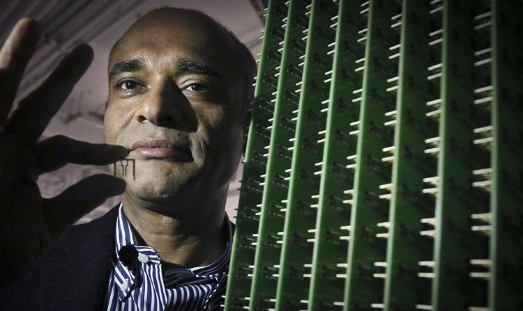 NFL and MLB ask the Supreme Court to hear a challenge against Aereo