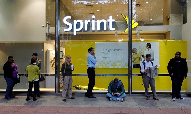 Sprint finishes dead last in Consumer Reports' latest cell phone service survey