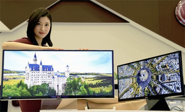 LG to launch its first 31-inch ultra-widescreen 4K monitor next month