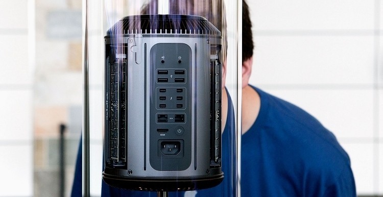 Apple's new Mac Pro available as of tomorrow starting at $2,999