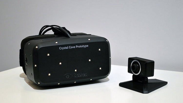 Revised Oculus Rift prototype features positional tracking, OLED display