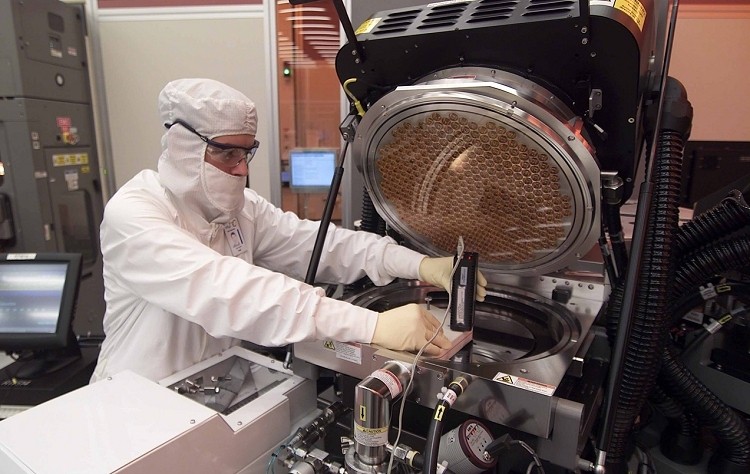 intel arizona arizona chip factory