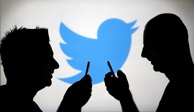 Twitter doubles revenue, posts huge losses for Q4 2013