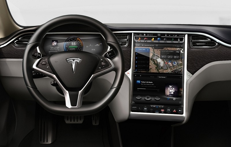 Rdio will be the default dashboard audio service for Tesla vehicles in Europe