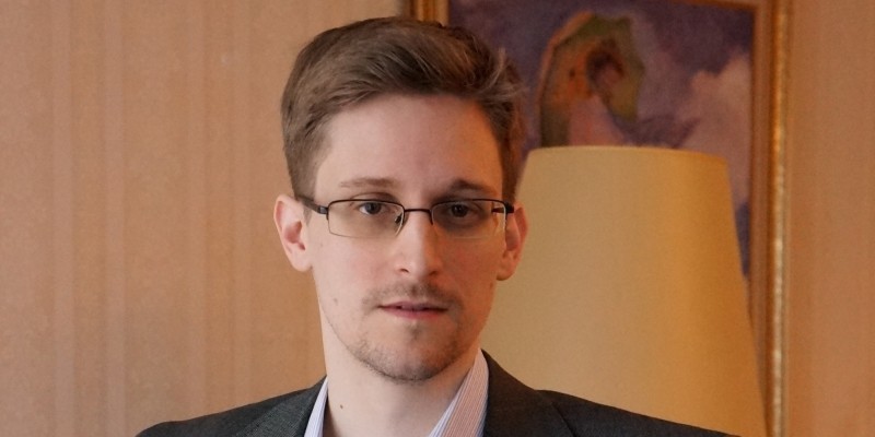 Snowden says Obama's NSA reform proposal is a turning point