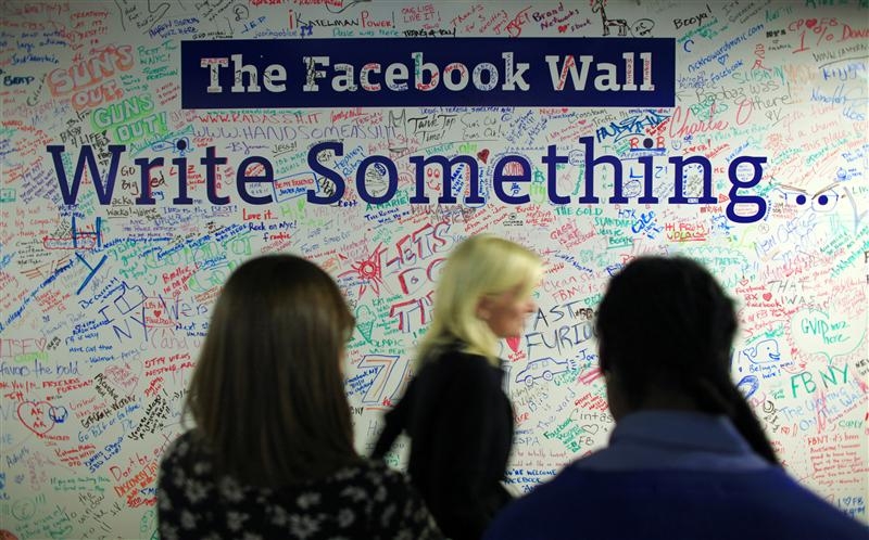 Facebook's inaugural diversity report dominated by white males