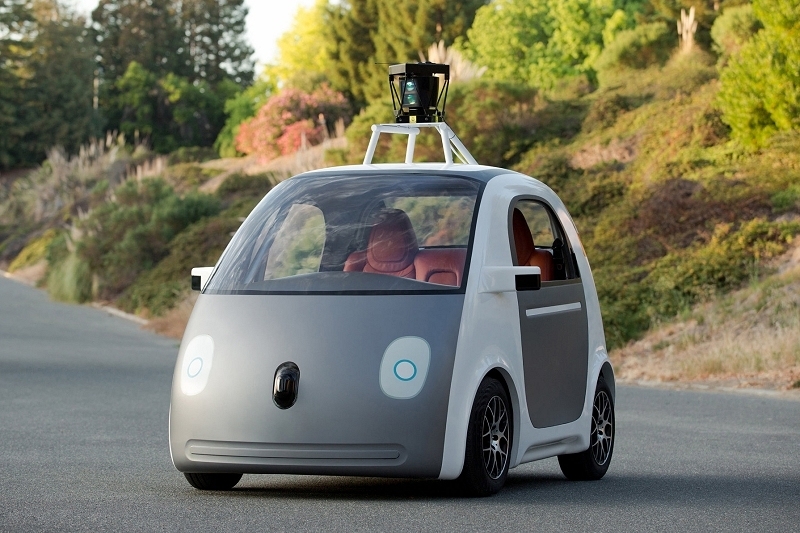 Driverless cars to hit UK roadways by January 2015