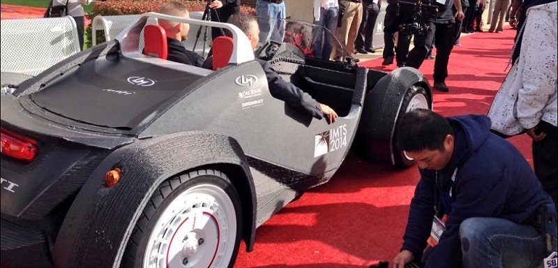 meet strati vehicle car 3d printing 3d printer strati automobile 3d printed car