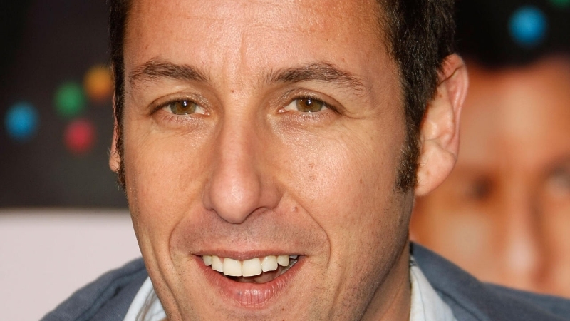 Netflix enlists Adam Sandler to star in and produce four feature films