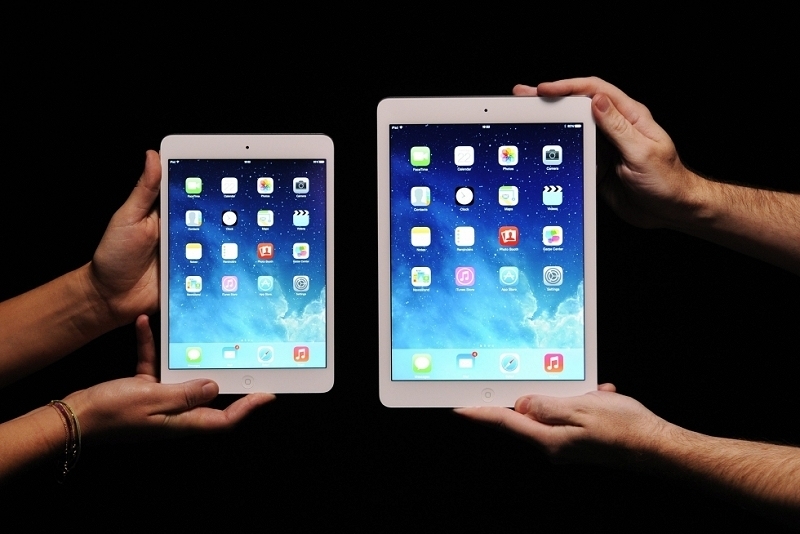 Overwhelming demand for new iPhones is forcing Apple to delay production of larger iPad