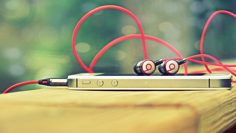 Apple urging record labels to reduce streaming rates, wants to offer Beats Music for $5 per month