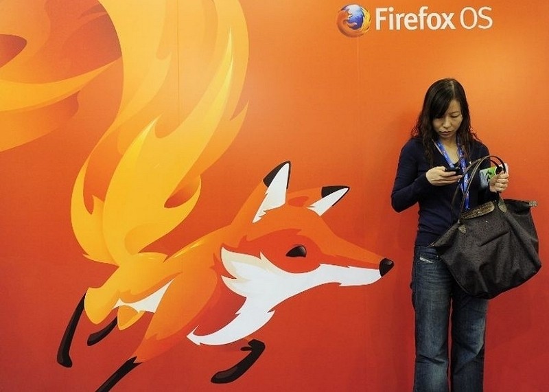 Mozilla shuns Google, signs five-year deal to make Yahoo the default search engine in Firefox