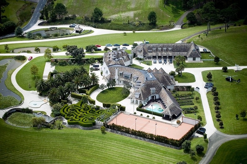 megaupload kim dotcom broke copyright infringement extradition lawyers