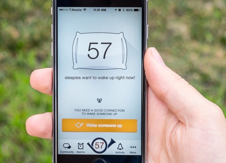 wakie social alarm clock lets wake strangers finally arrives ios app alarm clock