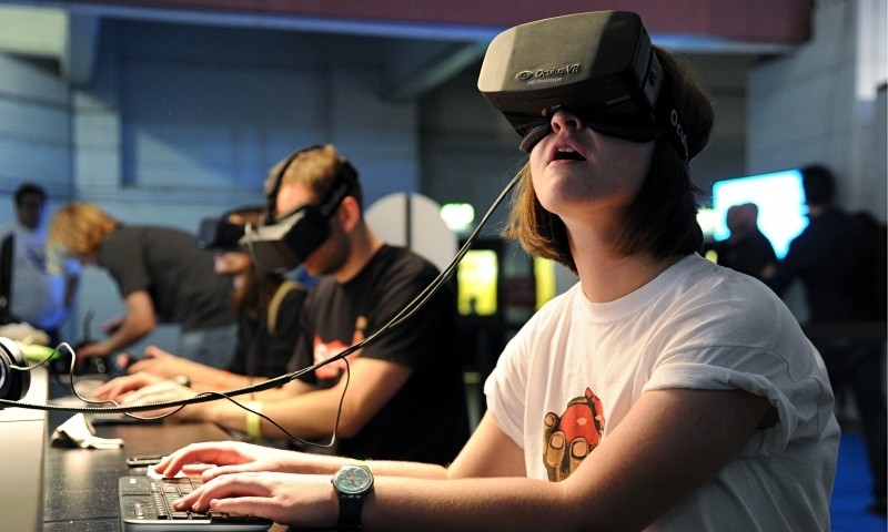 youtube support 360-degree video uploads video samsung camera virtual reality vr headset oculus rift gear vr 360 degree video bublcam 360 degree camera samsung gear vr