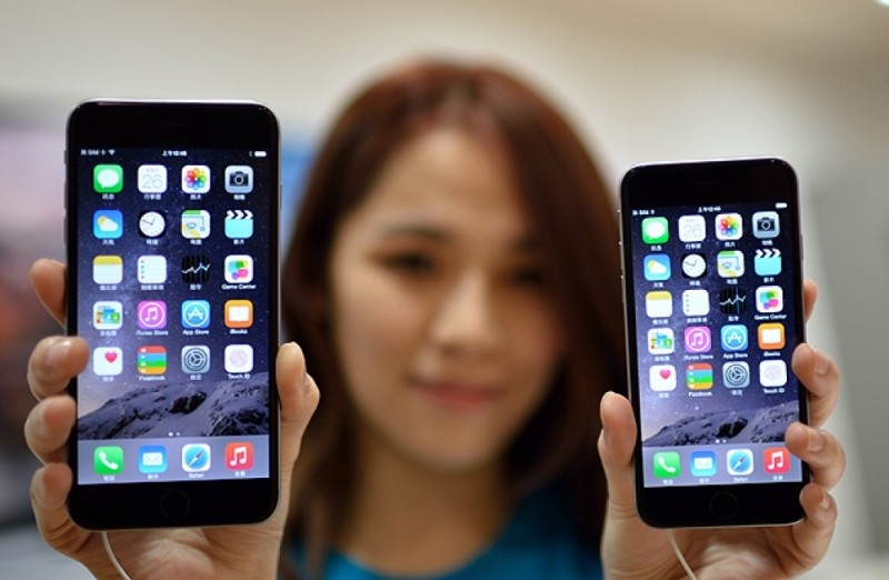 Apple is reportedly now the top selling smartphone company in China