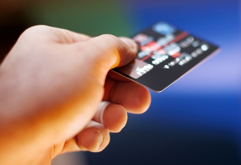 Researchers are able to link anonymized credit card data to owners