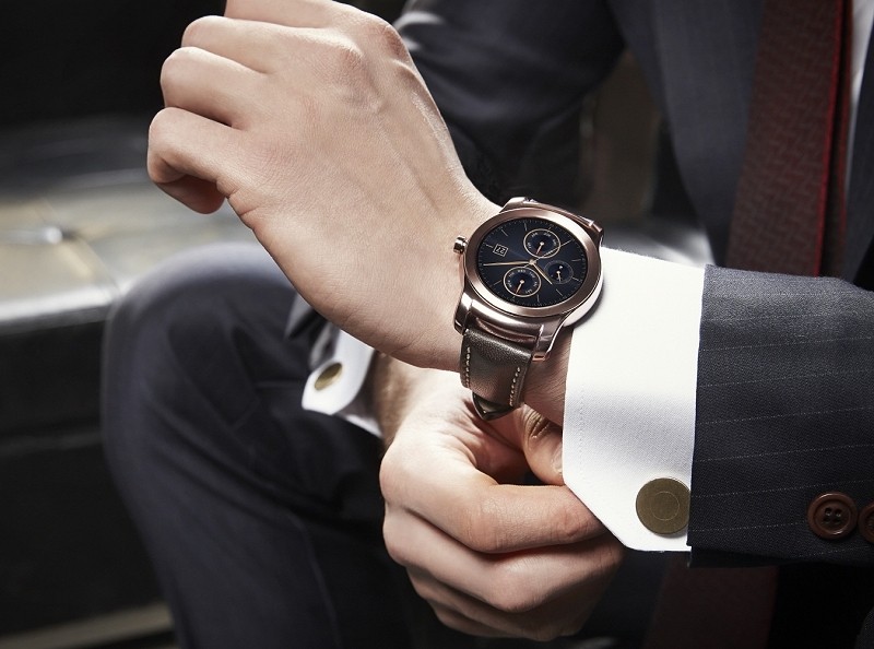 LG unveils LG Watch Urbane smartwatch ahead of Mobile World Congress