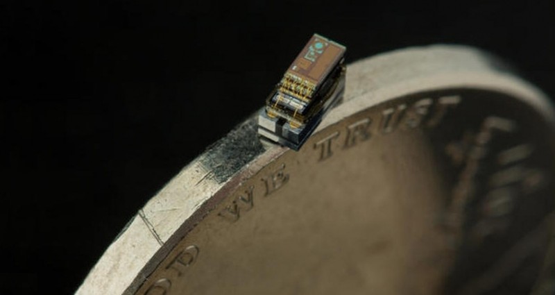 This miniature computer can fit on the edge of a nickel