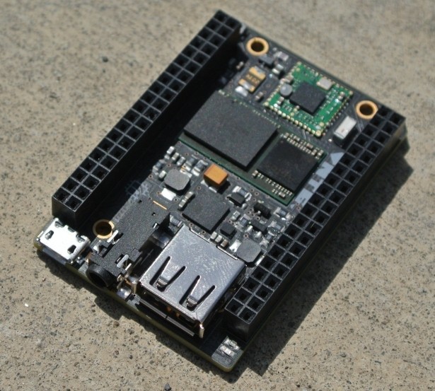 raspberry pi computer kickstarter tiny computer c.h.i.p. next thing