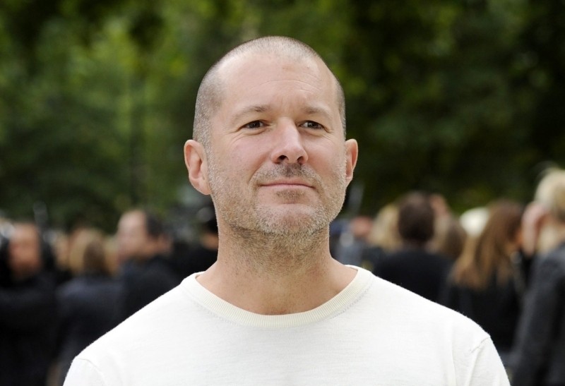 Apple promotes design guru Jony Ive to newly-created Chief Design Officer