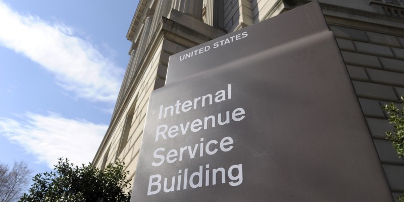 Criminals steal 100,000 taxpayer records from IRS systems