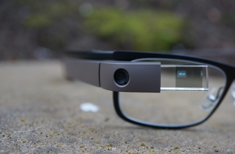 Google solves privacy dilemma that derailed Glass