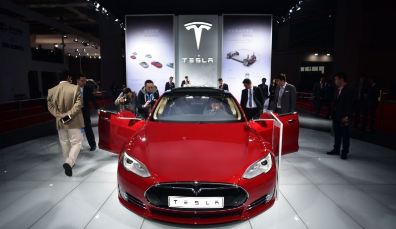 Tesla makes the Model S even faster with new Ludicrous mode, adds 90kWh battery option, more