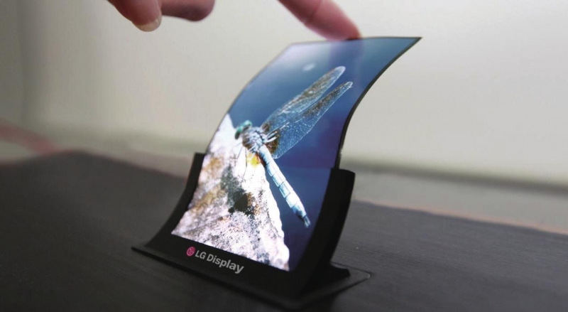 LG investing almost a billion dollars in flexible OLED screens