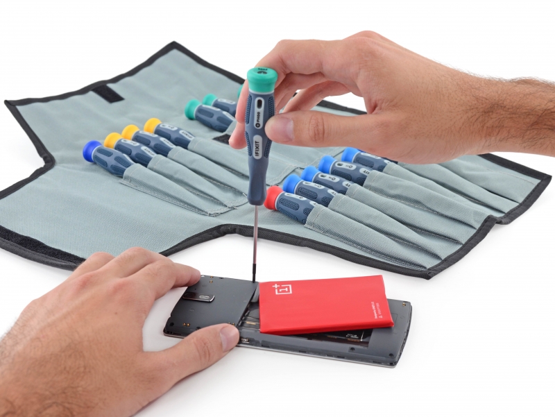 Get the iFixit Pro Tech Screwdriver Set + Jimmy Tool for 39% off