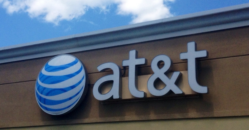 AT&T sues former employees for allegedly unlocking hundreds of thousands contract-bound phones