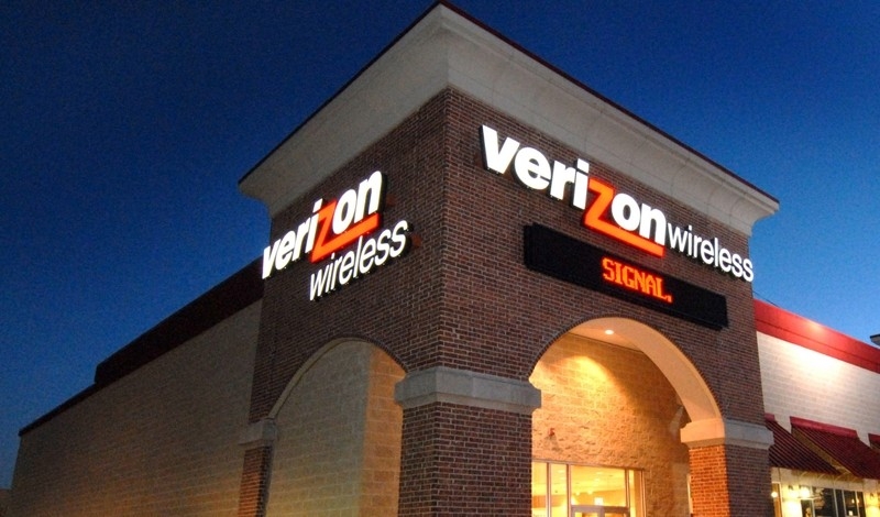 Verizon will use its mobile supercookies to share users' browsing habits with AOL's ad network