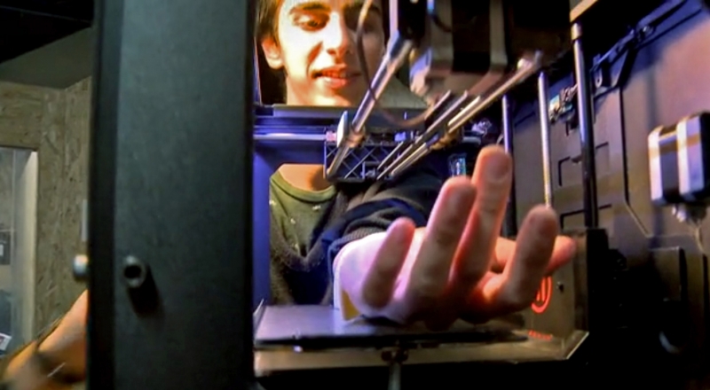 French design team turn 3D printer into automated tattooing machine