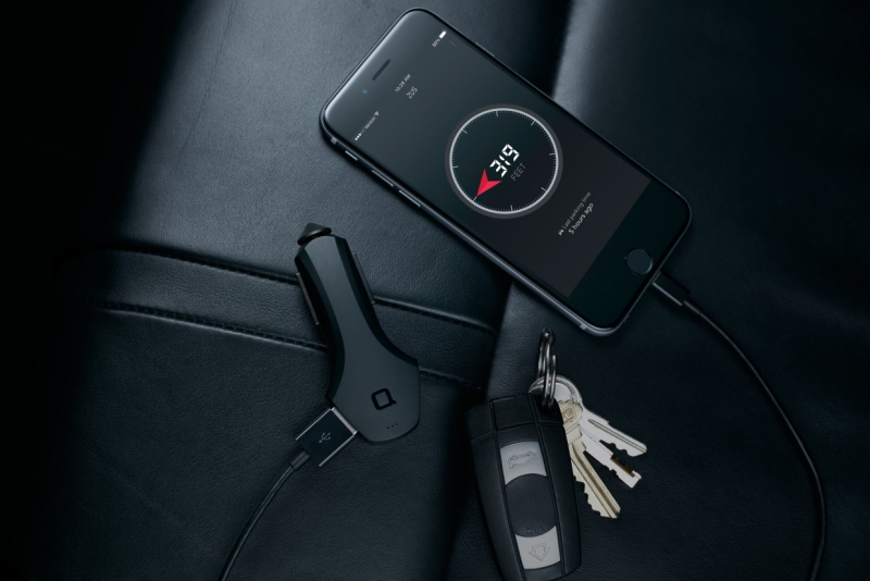 Zus Smart Car Charger & Locator charges your devices, finds your car