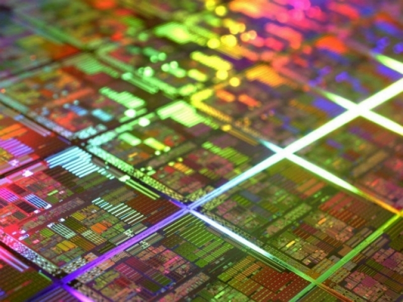 Update: Micron is developing GDDR5X, likely as a stopgap to HBM shortages