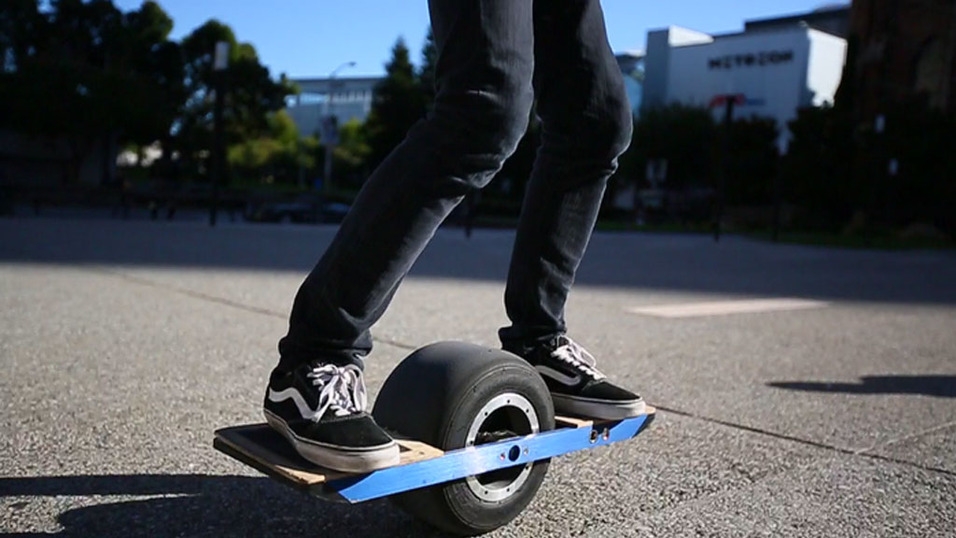 U.S. Marshals raid hoverboard booth at CES