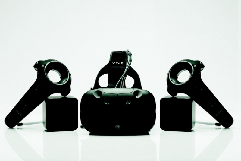 Heads up: HTC Vive pre-orders start next month