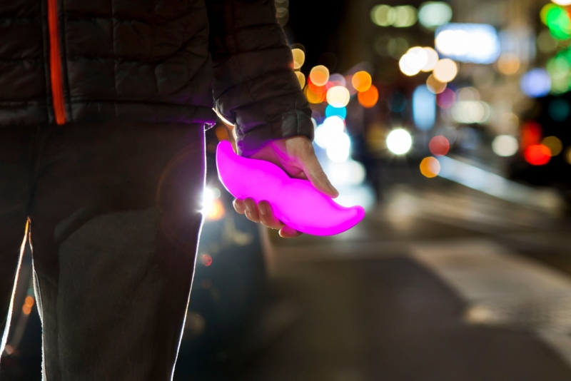 Lyft pays $12.25 million settlement to its drivers, but they're still not classed as employees