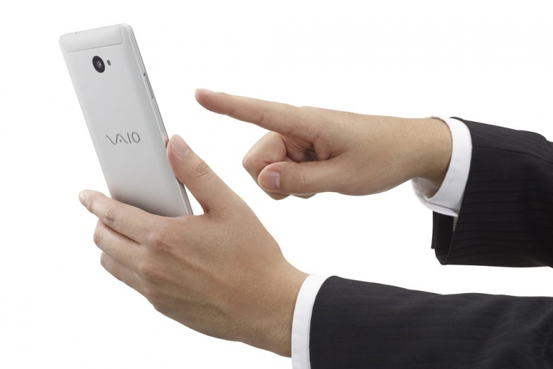 Vaio announces its first Windows phone, and it's pretty sleek