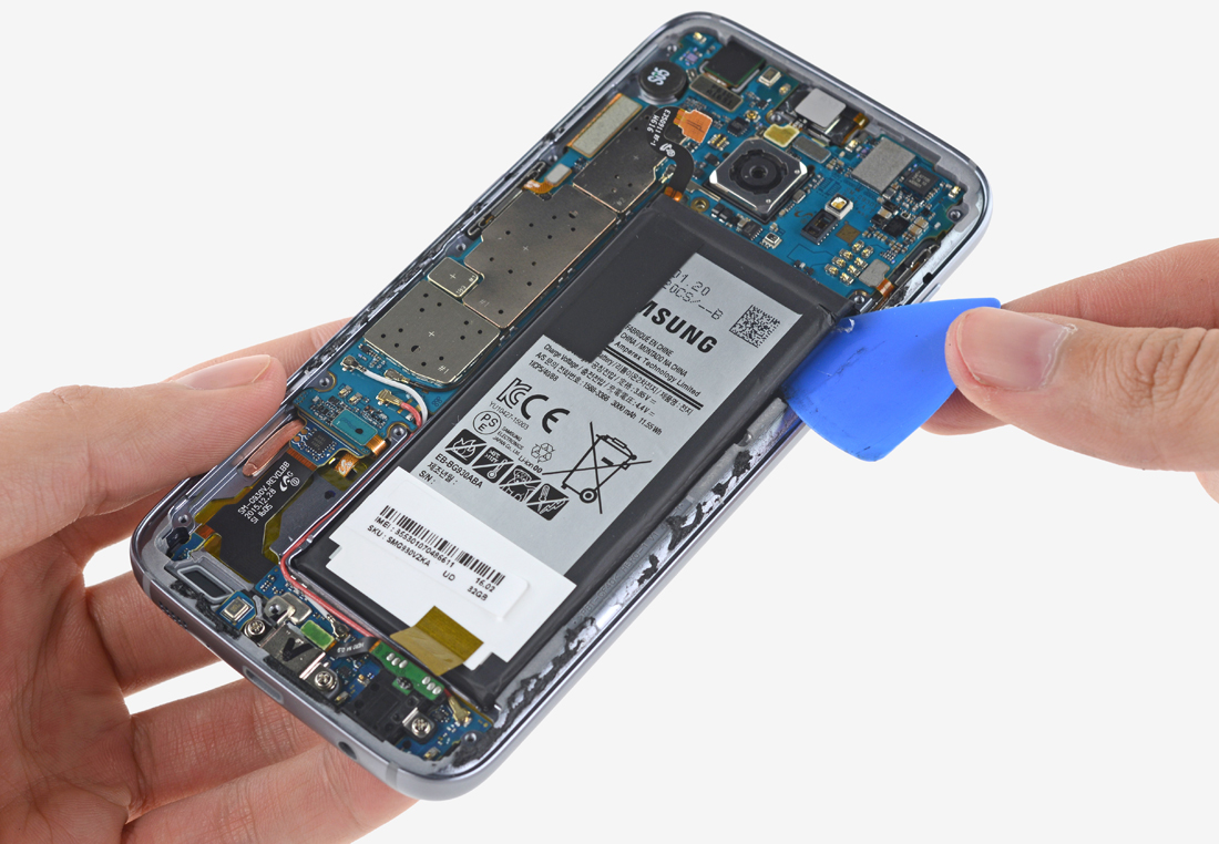 Samsung Galaxy S7 teardown reveals underwhelming small heatpipe cooler